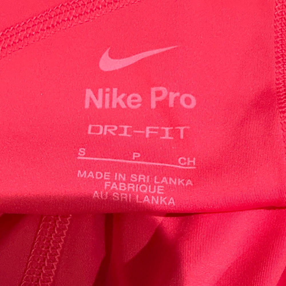 Nike Pro Bright Red Athletic Shorts - Picture 4 of 4